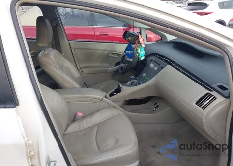 2011 Toyota Prius Two z USA, uszkodzony, nr VIN JTDKN3DU3B0298748